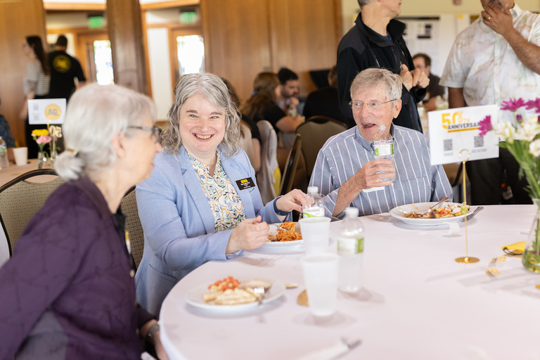 Tina Tootle and Jan Fassler enjoying lunch
